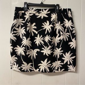 Gianni Bini Black With Off White Palm Trees Skirt Size Large Side Pockets